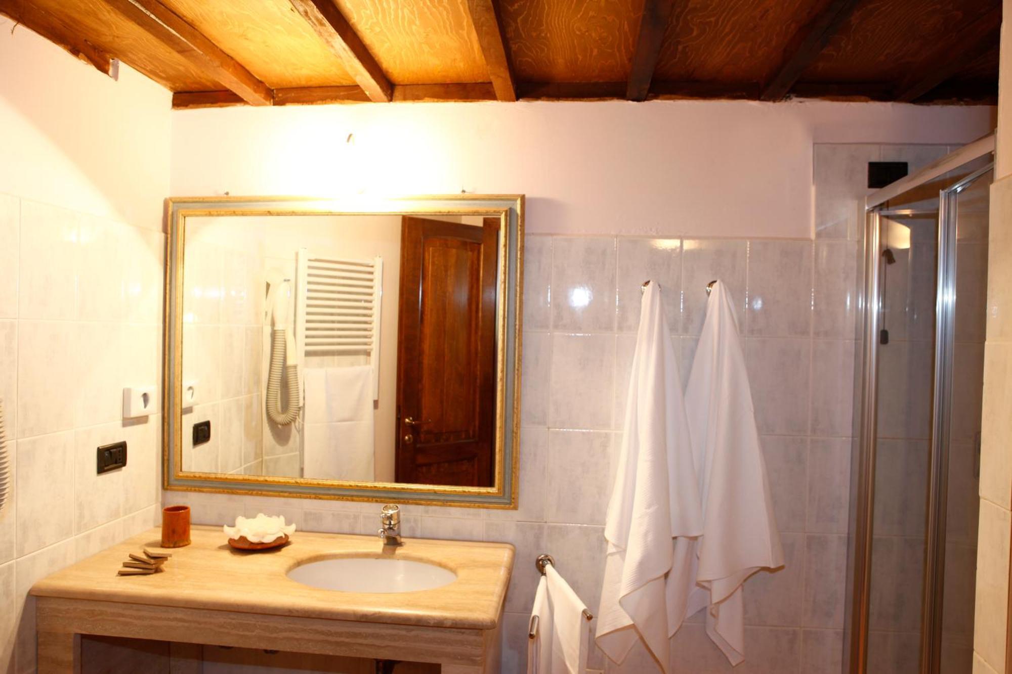 Il Poggio Dei Pettirossi Guest House Bevagna Room photo